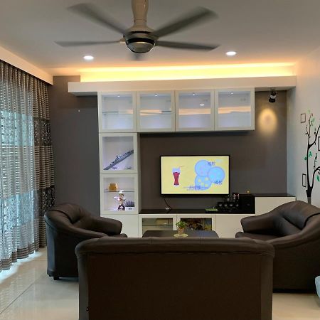 Ks1 Homestay Sky Mirror Double Storey House Kuala Selangor Luaran gambar